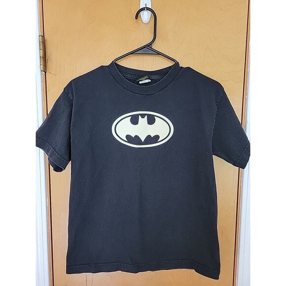 Vintage Batman t shirt YOUTH SIZE LARGE *Glow In The Dark * DC Comics 2003 - Picture 2 of 7